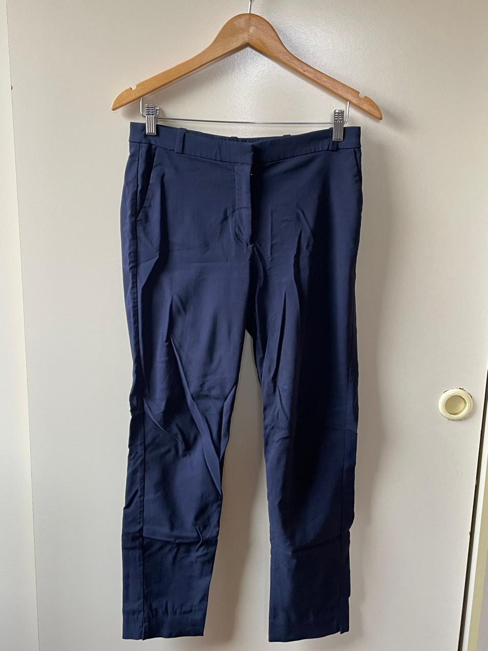 Pantalón azul Mango talla 40
