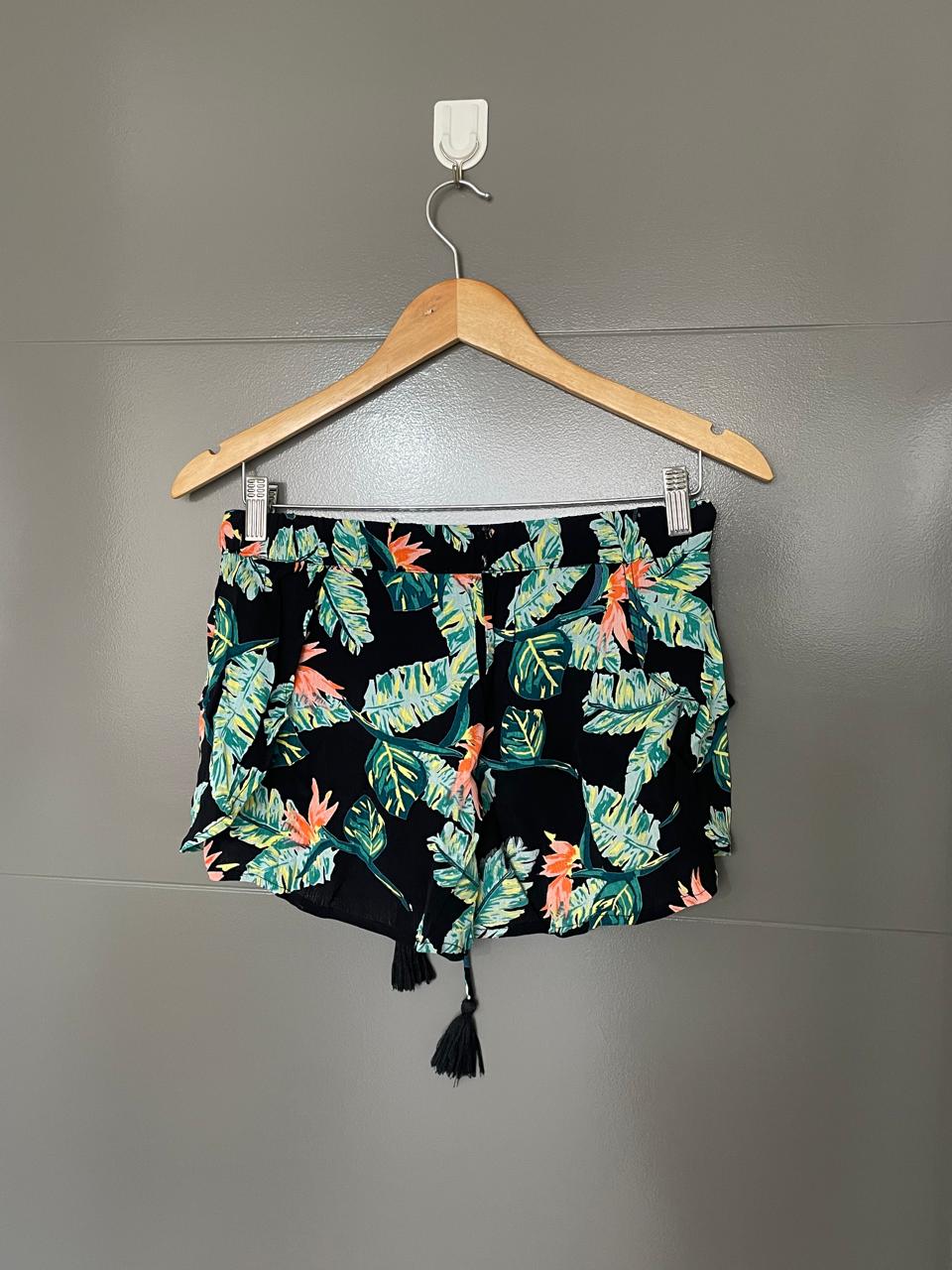 Short Roxy talla M