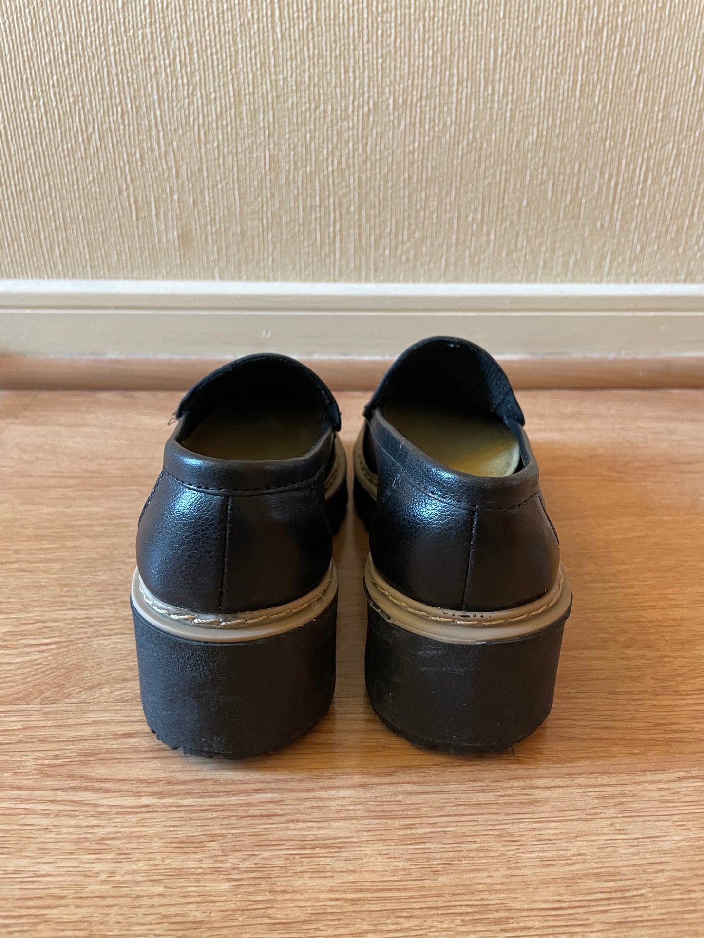 Zapato Mocasín cuero talla 35