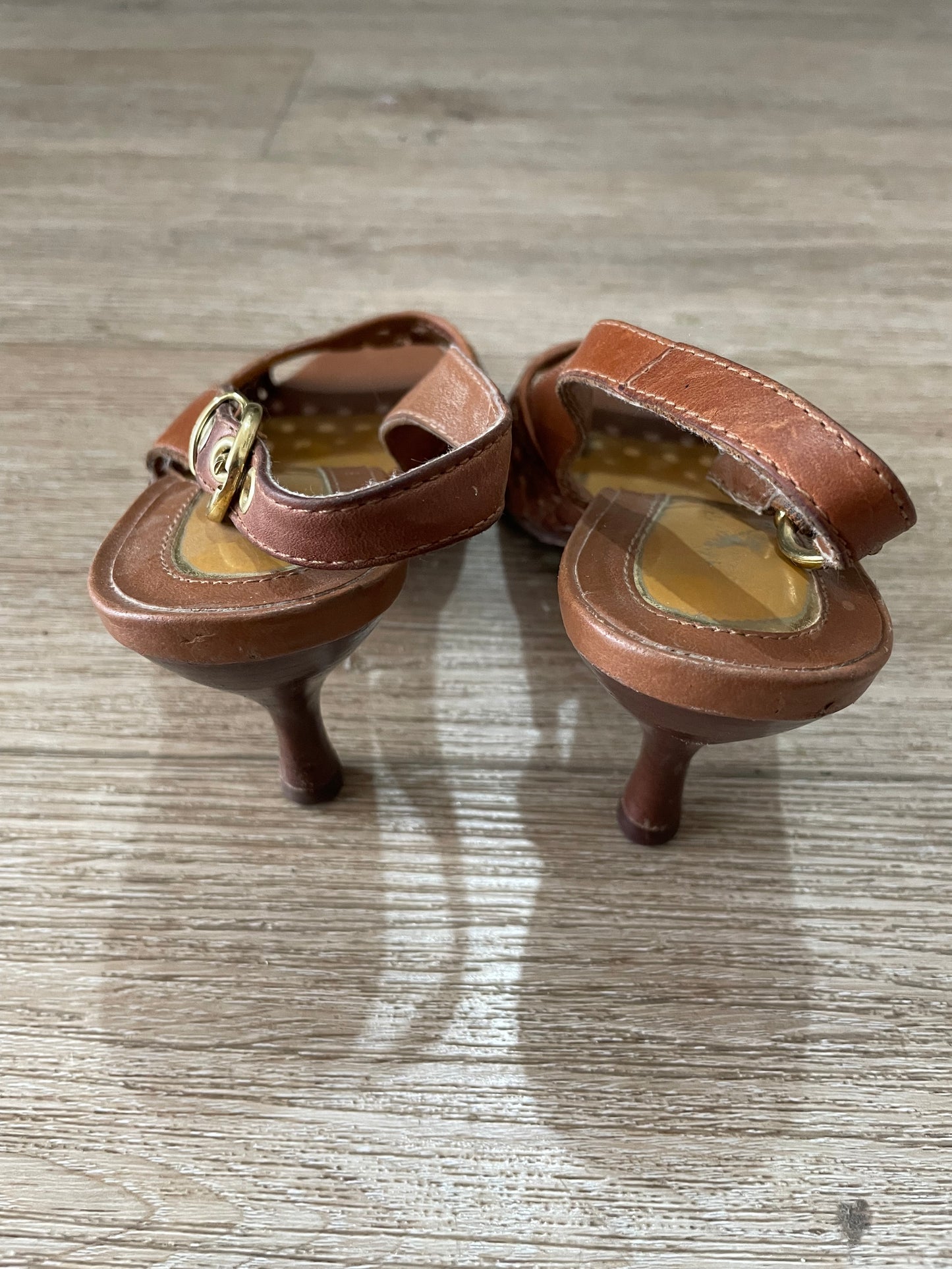 Sandalias Naturalizer talla 35