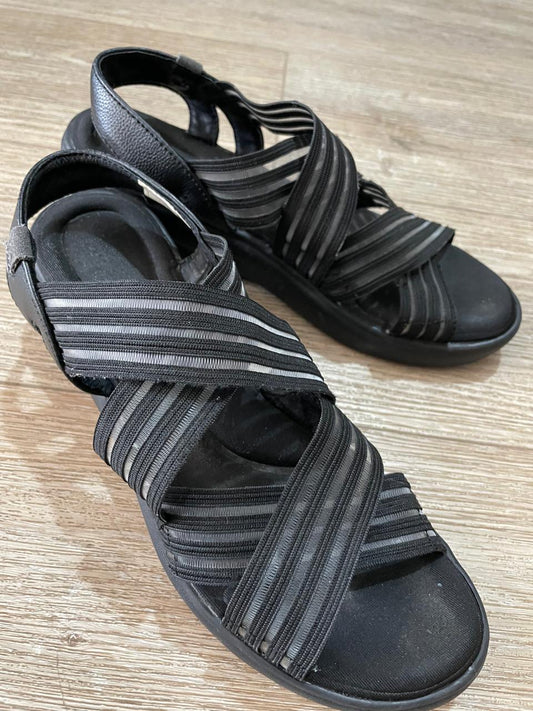 Sandalias 16 horas talla 37